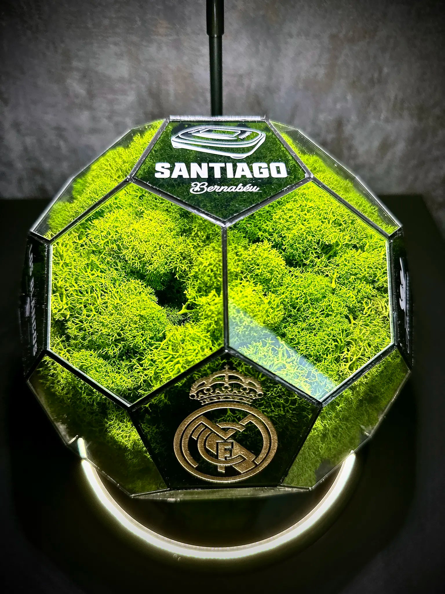 Real Madrid ball (grass green)